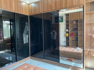 15+ Mẫu Cánh Kính Tủ Áo Đẹp Hiện Đại Cho Mọi Không Gian Nhà